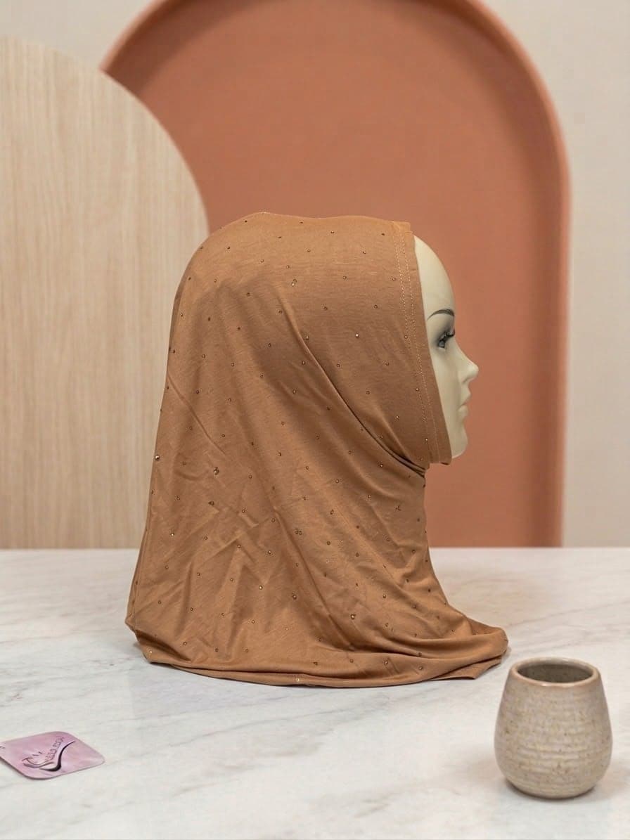 Sport qaşlı hicab